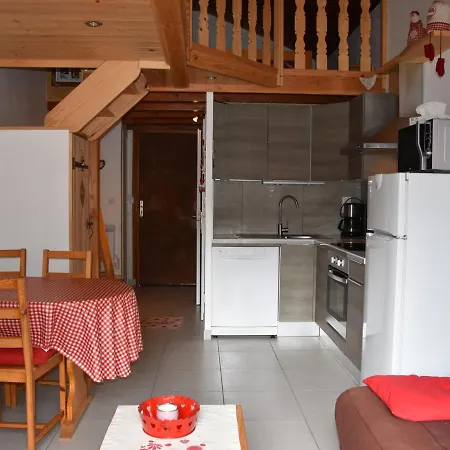 Mezzanine à Champagny, 4 Pers, Balcon Sud - Fr-1-464-17 * La Plagne